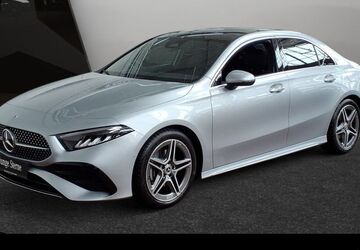 Mercedes-Benz A 200 9.296 km 32.900 &euro; Nürnberg 90402