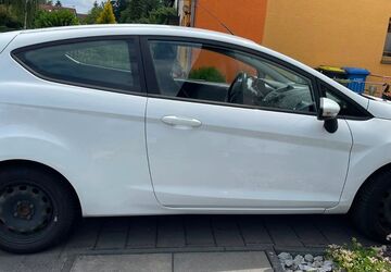 Ford Fiesta 54.000 km 6.300 &euro; Nürnberg 90469
