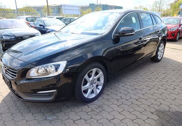 Volvo V60 171.000 km 8.990 &euro; Nürnberg 90439