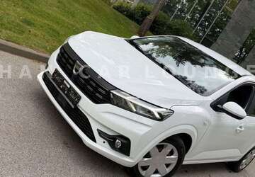 Dacia Sandero 65.000 km 11.900 &euro; Nürnberg 90431