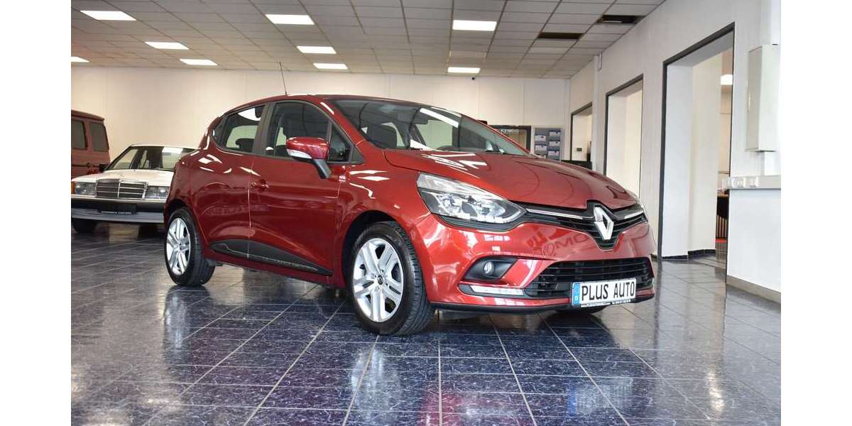 Renault Clio 70.380 km 8.880 &euro; Nürnberg 90431