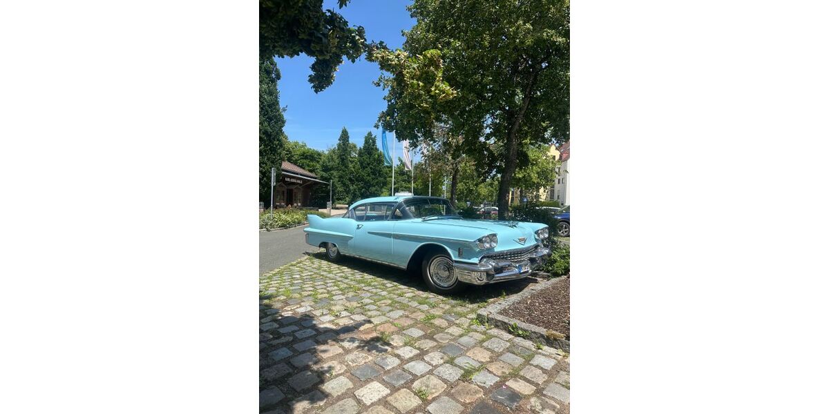 Cadillac Andere 82.491 km 43.000 &euro; Schwaig 90751