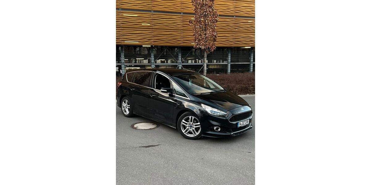 Ford S-Max 215.000 km 11.390 &euro; Nürnberg 90409