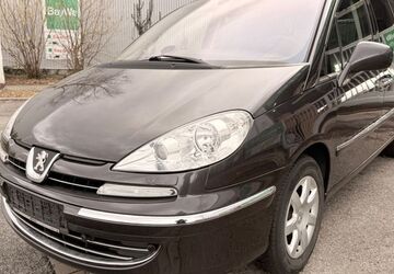 Peugeot 807 240.000 km 4.990 &euro; Fürth 90763