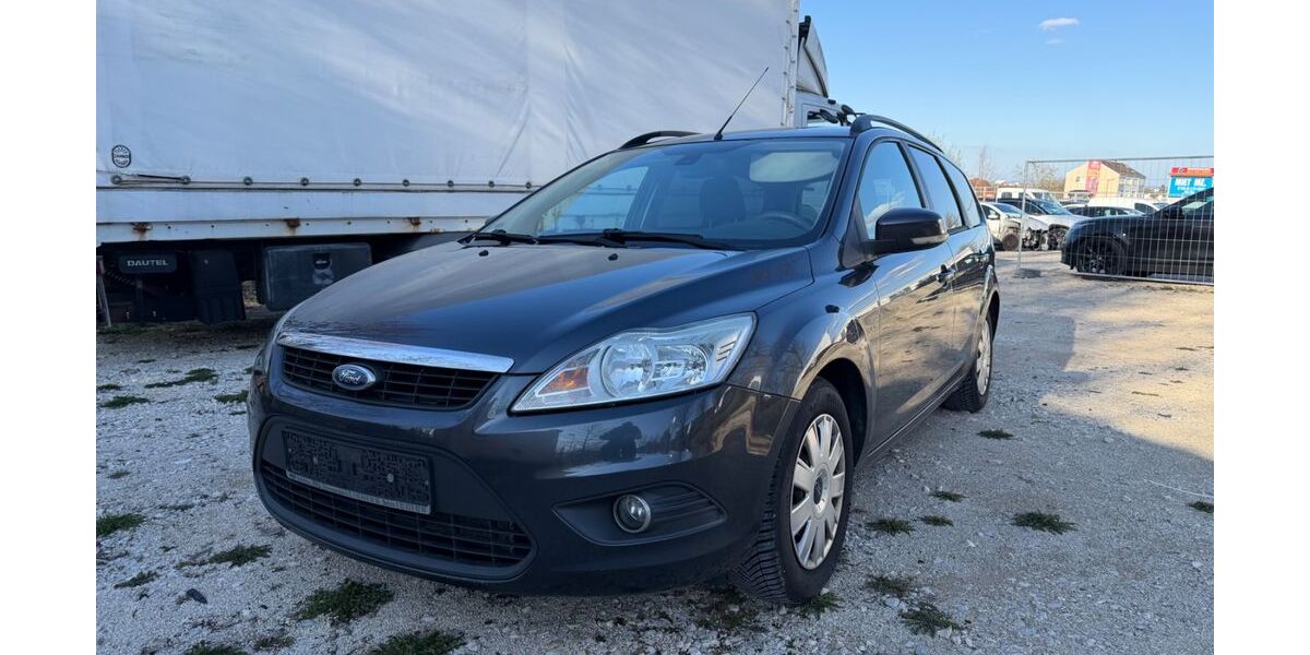 Ford Focus 216.535 km 1.490 &euro; Zirndorf 90513