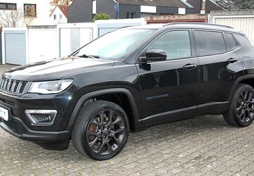 Jeep Compass 157.800 km 15.280 &euro; Feucht 90537