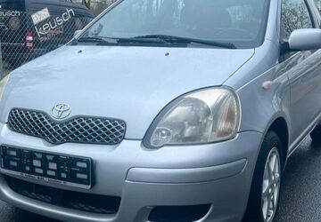 Toyota Yaris 139.000 km 2.800 &euro; Oberasbach 90522