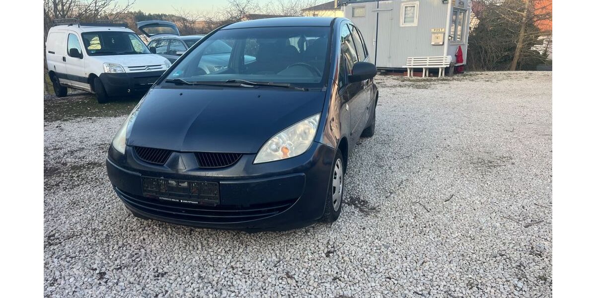 Mitsubishi Colt 213.665 km 1.150 &euro; Nürnberg 90439