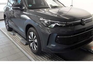 VW Tiguan 25.590 km 33.808 &euro; Nürnberg 90411