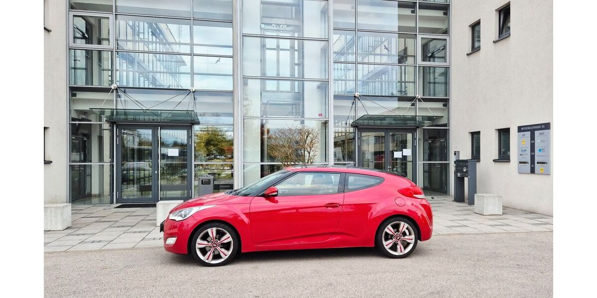 Hyundai Veloster 130.000 km 7.900 &euro; Nürnberg 90431