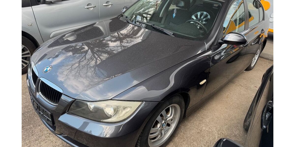 BMW 320 149.000 km 5.650 &euro; Nürnberg 90453