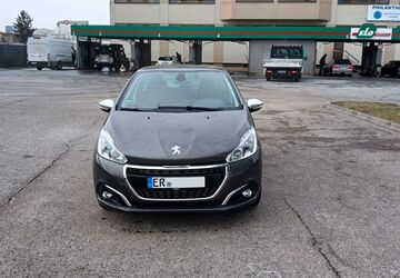 Peugeot 208 97.946 km 8.100 &euro; Erlangen 91052