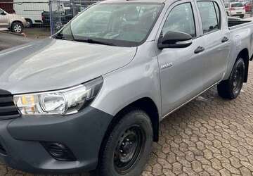 Toyota Hilux 220.000 km 18.400 &euro; Nürnberg 90431