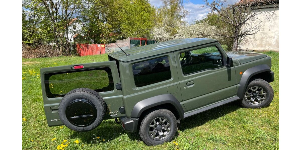 Suzuki Jimny 109.800 km 22.999 &euro; Stein 90547