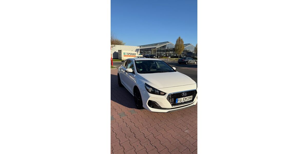 Hyundai i30 111.400 km 14.000 &euro; Fürth 90766