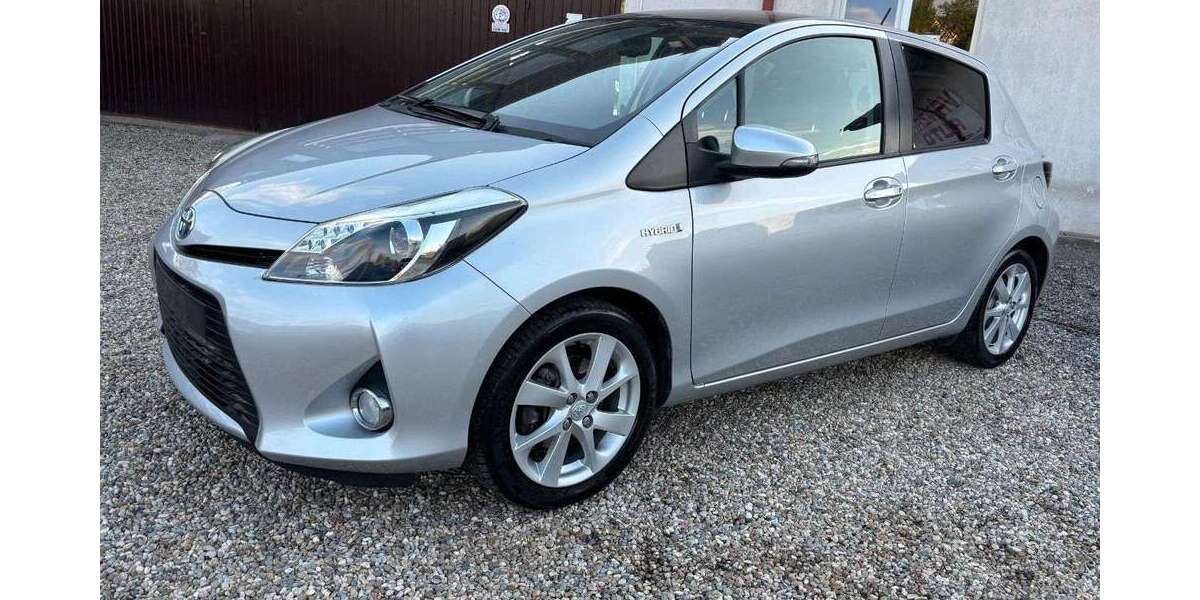 Toyota Yaris 95.000 km 8.500 &euro; Nürnberg 90431