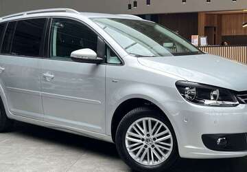 VW Touran 160.400 km 8.740 &euro; Cadolzburg 90556