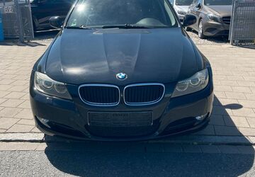 BMW 318 200.332 km 2.999 &euro; Fürth 90763