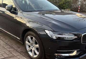 Volvo S90 105.000 km 22.500 &euro; Nürnberg 90431
