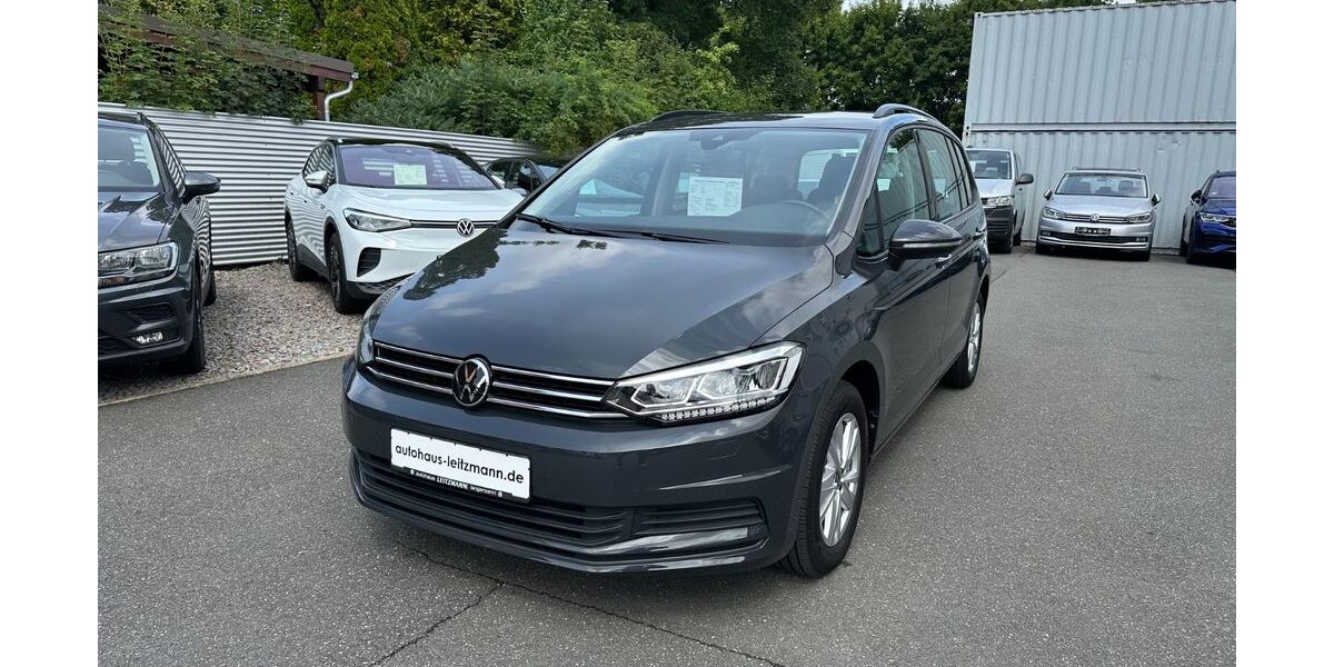 VW Touran 22.800 km 28.890 &euro; Langenzenn 90579