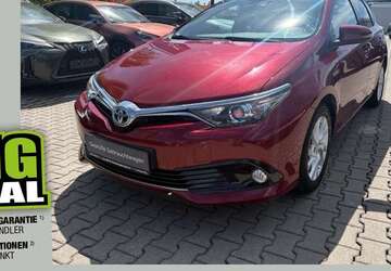 Toyota Auris 71.250 km 14.890 &euro; Nürnberg 90480