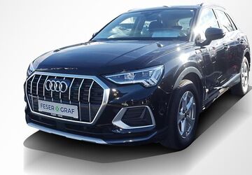 Audi Q3 17.836 km 42.440 &euro; Erlangen 91058