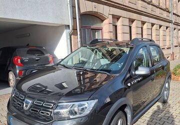 Dacia Sandero 47.800 km 10.200 &euro; Fürth 90766