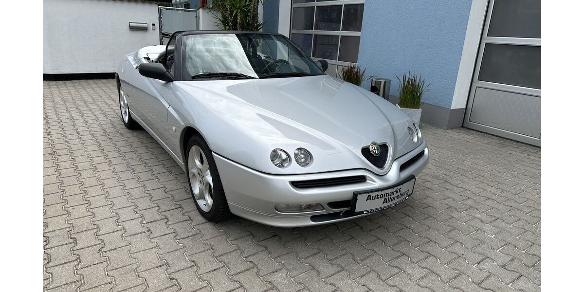 Alfa Romeo Spider 86.400 km 10.990 &euro; Allersberg 90584
