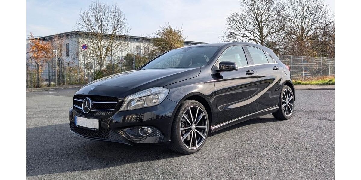 Mercedes-Benz A 180 111.181 km 11.400 &euro; Fürth 90763