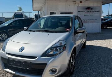 Renault Clio 45.020 km 7.990 &euro; Nürnberg 90431