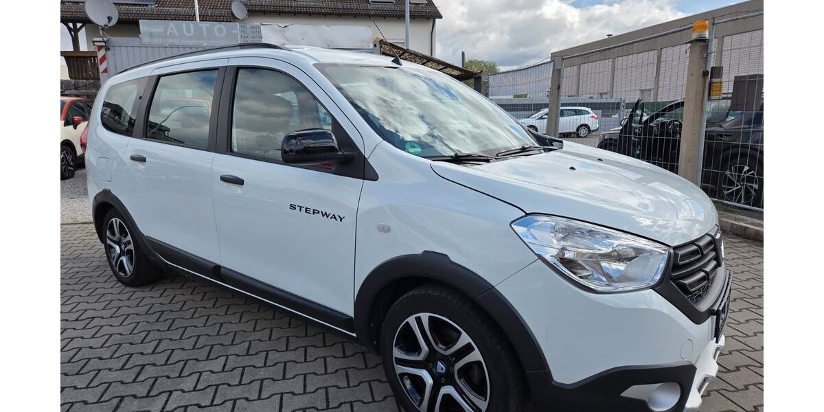 Dacia Lodgy 133.800 km 9.700 &euro; Nürnberg 90439