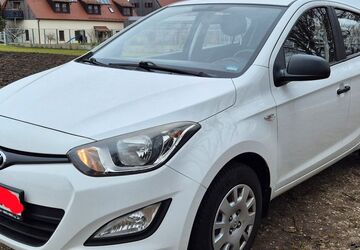 Hyundai i20 88.300 km 5.800 &euro; Nürnberg 90439