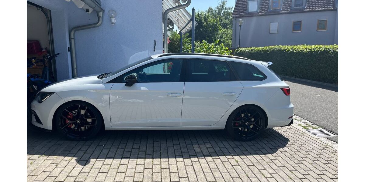 Seat Leon 140.000 km 17.590 &euro; Georgensgmünd 91166