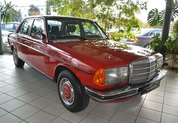 Mercedes-Benz 280 149.422 km 19.500 &euro; Nürnberg 90431