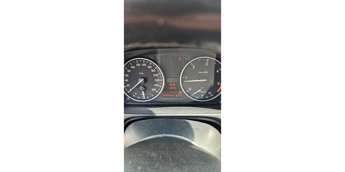 BMW 318 388.000 km 3.900 &euro; Nürnberg 90491