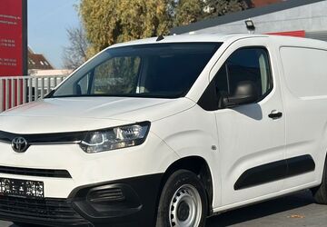 Toyota Proace (Verso) 24.600 km 13.990 &euro; Nürnberg 90431