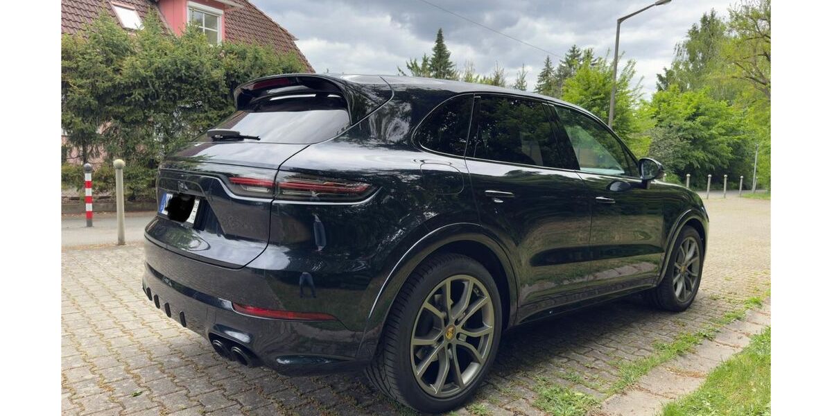 Porsche Cayenne 33.192 km 71.990 &euro; Nürnberg 90425
