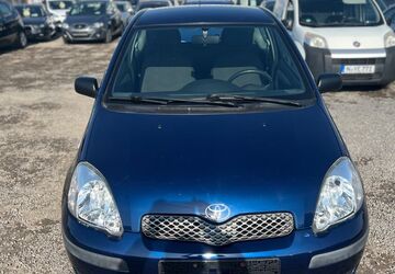Toyota Yaris 205.006 km 1.400 &euro; Nürnberg 90425