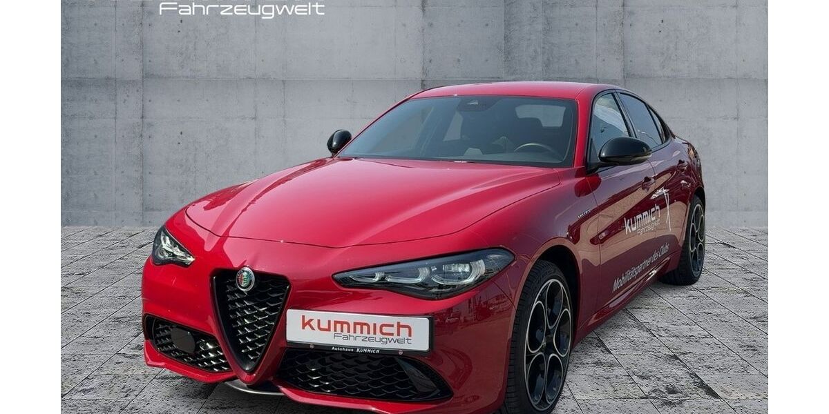 Alfa Romeo Giulia 20.000 km 42.490 &euro; Fürth 90763