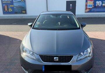 Seat Leon 92.500 km 9.800 &euro; Nürnberg 90441