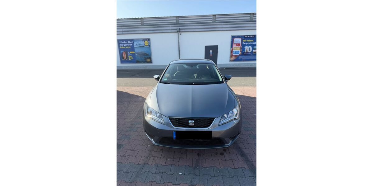 Seat Leon 92.500 km 9.800 &euro; Nürnberg 90441