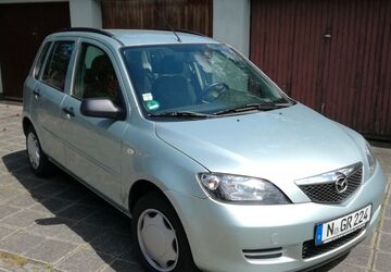 Mazda 2 98.000 km 1.750 &euro; Nürnberg 90480