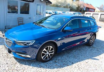 Opel Insignia 69.377 km 9.990 &euro; Fürth 90768