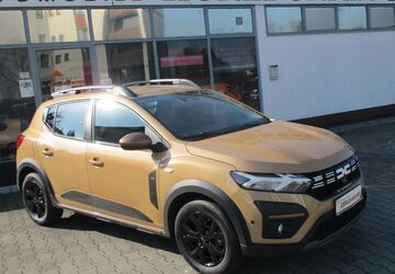 Dacia Sandero 1.300 km 17.800 &euro; Oberasbach 90522