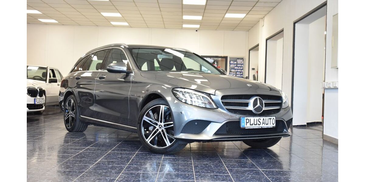 Mercedes-Benz C 300 143.362 km 18.870 &euro; Nürnberg 90431