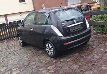 Lancia Ypsilon 146.000 km 1.100 &euro; Nürnberg 90443
