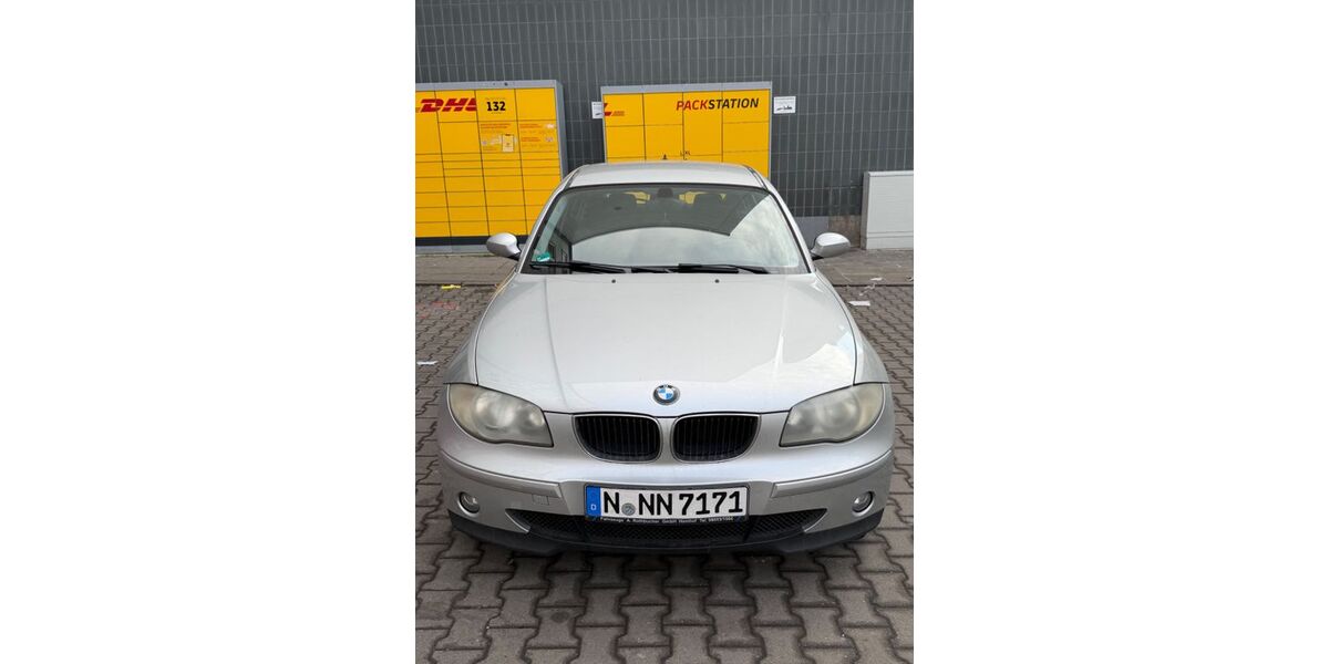 BMW 118 213.000 km 2.999 &euro; Nürnberg 90443