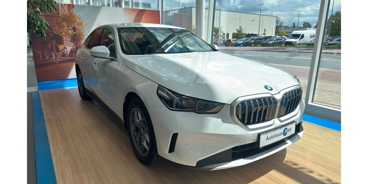 BMW 520 6.887 km 54.900 &euro; Erlangen 91058