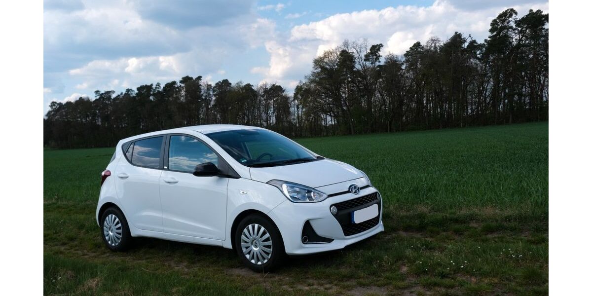 Hyundai i10 28.500 km 10.480 &euro; Nürnberg 90455