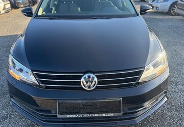 VW Jetta 111.000 km 9.500 &euro; Nürnberg 90431